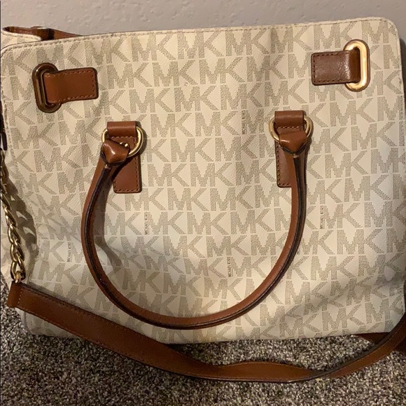 Got a new purse - Picture 3 of 7